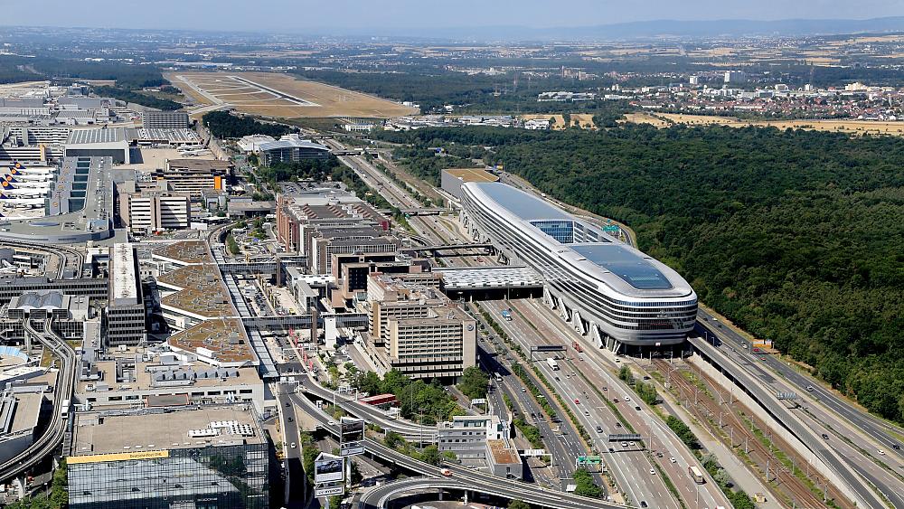 Luftbild Flughafen Frankfurt (Quelle: Fraport AG, Fototeam Stefan Rebscher)